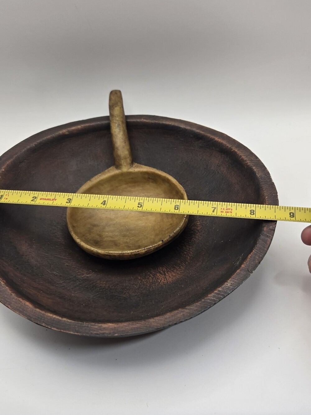 Resin Reproduction of an Early American Bowl And Kitchen Scoop - Picture 4 of 6